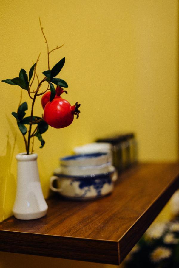 Studio In Beer Street - Delapong Homestay Ta Hien Hanoi Bagian luar foto